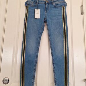 Zara Basic‎ Z 1975 Denim - Size 6 (Blue , 27-inch Inseam)